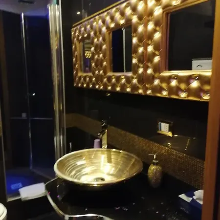 Luxury Nomentano Affittacamere *
